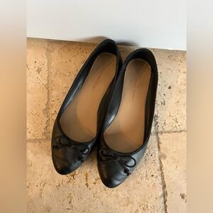 Banana Republic Classic Black Flats